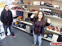 Couple bitches try to steal and one of them gets pounded