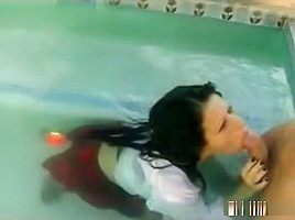 Crazy wife gets huge frigging