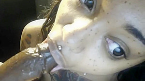Creamyexotica suck a dildo