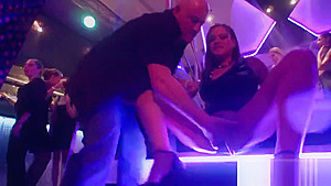 Cuddly centerfolds blow penis and enjoy plowing and gangbang