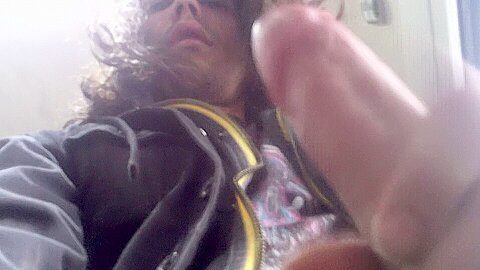 Cumming On The Train With Devin – Devin Reynolds