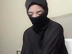 Curves Old Lets Stepdad Nail Her Raw