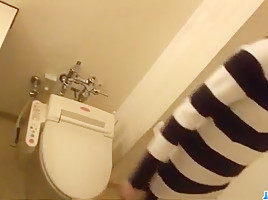 Cute Rino Mizusawa enjoys her new toy inside the pussy
