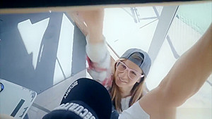 Cute teen 18+ skateboarder chick grinding down on a big cock