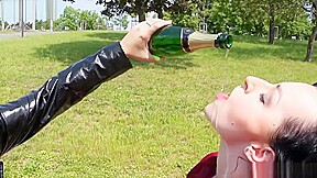 Cuties Drink Champagne Second Hand