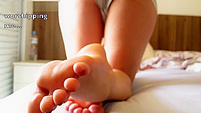 Cynthia Mendes - Foot Worship (light JOI)