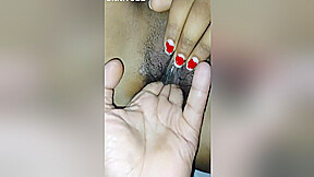 Desi Girl Showing Her Pusssy And Fucking Hard In The Hostel