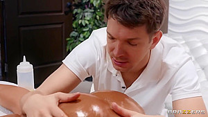 Dirtymasseur - luna star -honeymoon rubdown