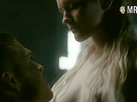Emilia Clarke's Boobs Keep Winter Coming - Mr Skin