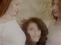 Emily Bloom - Teb 2019 04 05 Magic Number Bts Erotelki Org 10
