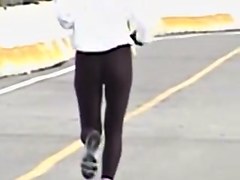Excited man with cam shoots candid ass in the street 03m