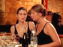 Exterminating Angels ( Lesbian Sex )