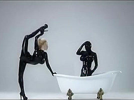 FETISH CONTORTIONST