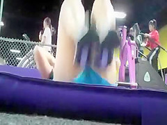 Fit girl puts on a show at the gym