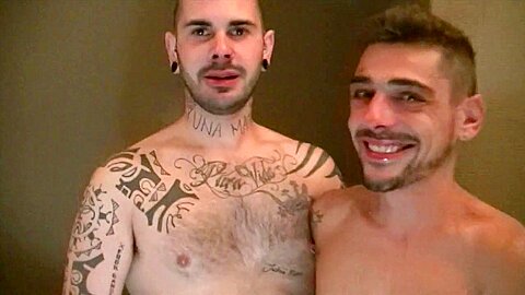 French twink Nick Spears fucked by Aday Traun - CrunchBoy