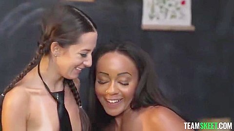 Freya Von Doom, Lily Starfire - Wednesday : Nightshades Allure
