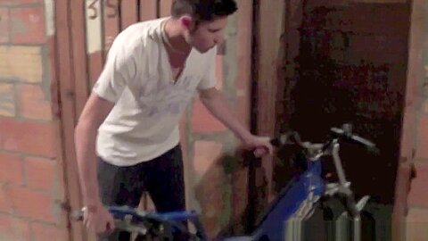 Fucked in discret badsement by badboy - BadBoysFuckers