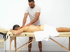 Fui A Darme Un Masaje Y Acabe Follandome Al Masajista 10 Min With Saul Massage
