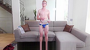 GayCastings Casting agent fucks naive newcomer
