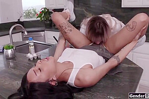 Genderts com - Big Cock Tgirl Cherry Mavrick Anals Shemale With Cherry Mavrik And Valeria Atreides