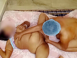 Girlfriend Ki Maa Ki Jabardast Chudayi Jab Usne Kaam Ke Liye Ghar Bulaya - Fuck Girlfriends Hot Step mom