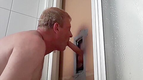 Gloryhole Hetero Blowjob
