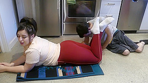 Goddess Allie - Push-up Punishment with Sweaty Ass Sniffing
