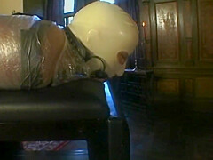 Goettin En In Latex - (trauma #03)