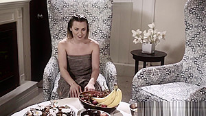 Good samaritan seduces hot teen 18+ guest