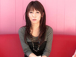 Gorgeous Japanese slut loves to play with her wet pussy by Solo Japanese