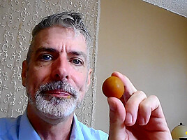 Gross Giant Eating Tomatoes - Step daddy GIANT 31 - Richard Lennox