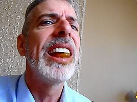 Gross Giant Eating Tomatoes - Step daddy GIANT 31 - Richard Lennox