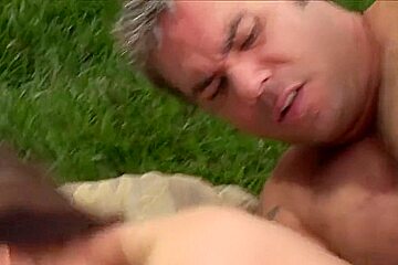 Hard Sex Picnic With Very Hot Babe
