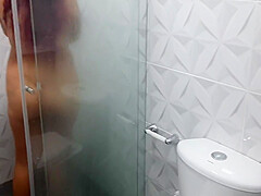 He Masturbated Me When He Saw My Stepsisters Whore Taking A Bath What Delicious Tits