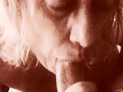 Homemade Sucking With Friends And Strangers 6