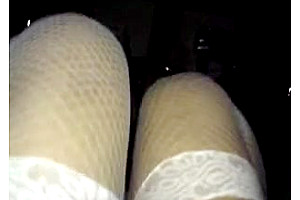 Homemade crossdresser in stockings cumming for you