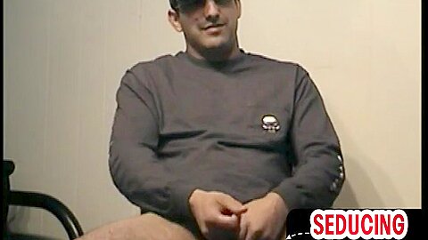Homemade seduced str8 sucked and wanked by gaydaddy