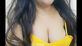 Horny Desi Girl Strip Show On Webcam