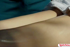 Horny Masseuse Didnt Expect That Tbabe Casey Kisses Will Let Him Fuck