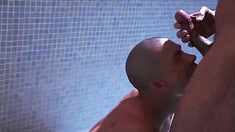 Horny jock pissed in the shower