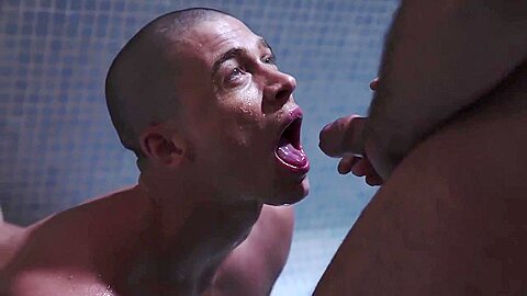 Horny jock pissed in the shower