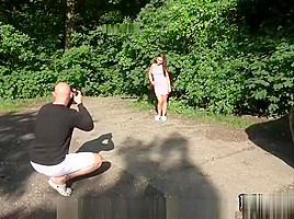 Hot Model Blowjob With Cumshot