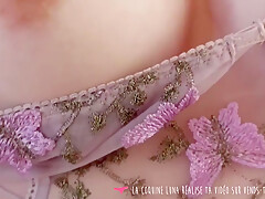 Hot Young Amateur Babe Masturbating To Noisy Orgasm