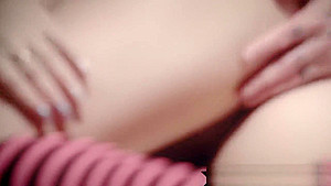 Hot blonde model getting pussy fucked