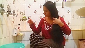 How I Wash My Hair Weekly