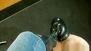Hunter Boots domination2