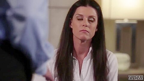 India Summer – An Inconvenient Mistress, Scene 6