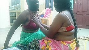 Indian Aunty Lesbian House Wifes