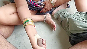 Indian Bhabhi Full Fucked By Mid