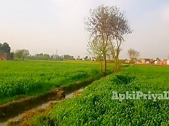 Indian Sex Maa Ke Samne Souteela Baap Ne Beti Ko Chud Diya With Hindi Audio